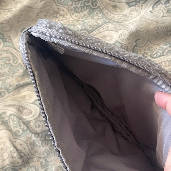 Technology pouch - Picture 3 of 3